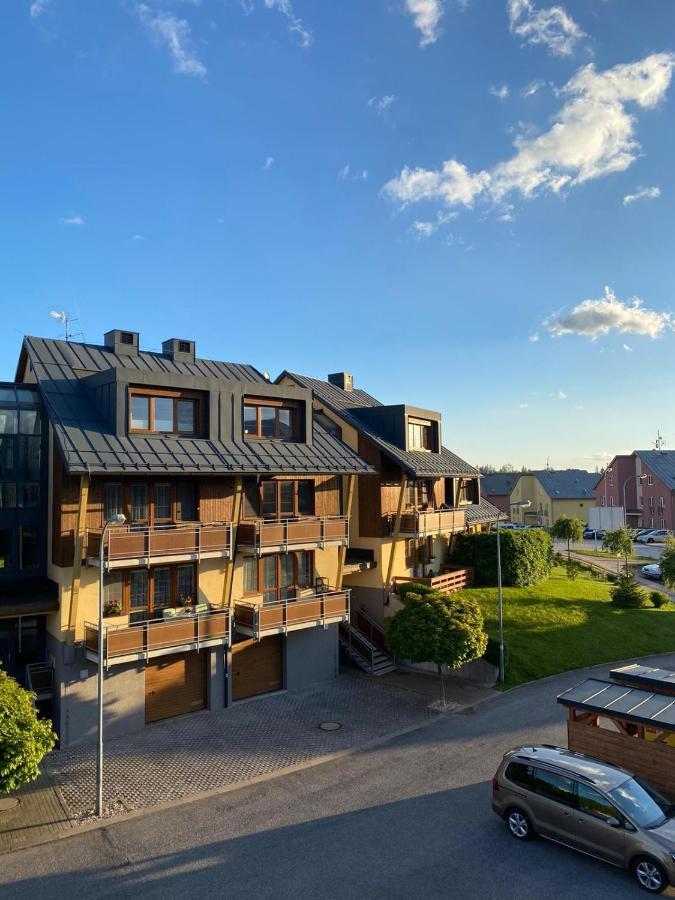 Deluxe Apartman Lisci Kopec Врхлабі Екстер'єр фото