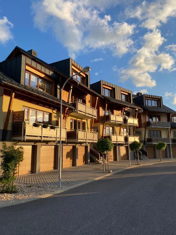 Deluxe Apartman Lisci Kopec Врхлабі Екстер'єр фото