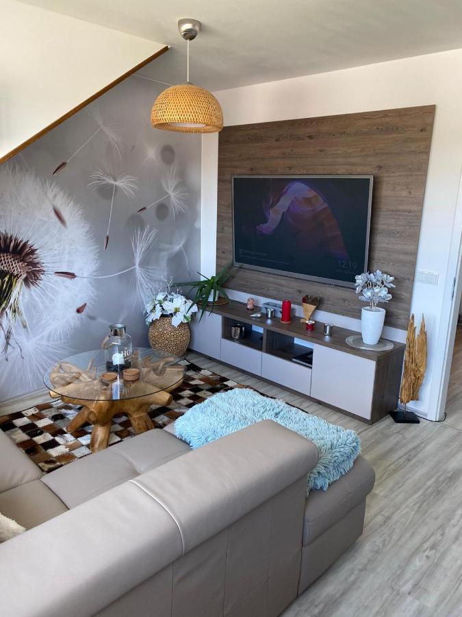 Deluxe Apartman Lisci Kopec Врхлабі Екстер'єр фото