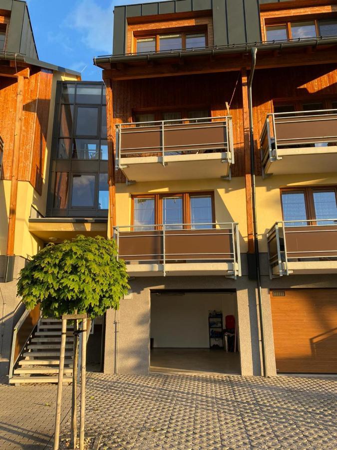 Deluxe Apartman Lisci Kopec Врхлабі Екстер'єр фото